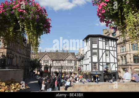 L'ancienne auberge de Wellington et Sinclairs Oyster Bar en bâtiments à colombages. Exchange Square, Manchester, Angleterre, Royaume-Uni, Grande Bretagne. Banque D'Images