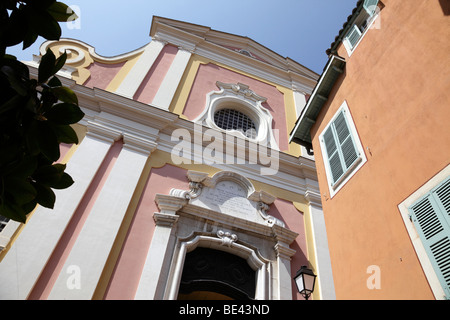 Façade de l'église baroque de St Michel Villefranche-sur-mer sud de la france Banque D'Images