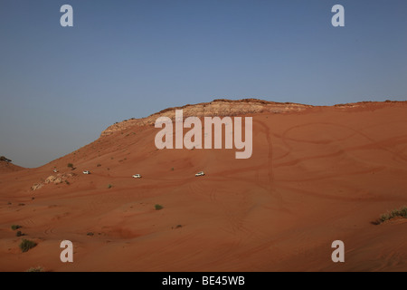 Dune Bashing dans un 4x4 Jeep, Dubai UAE Banque D'Images