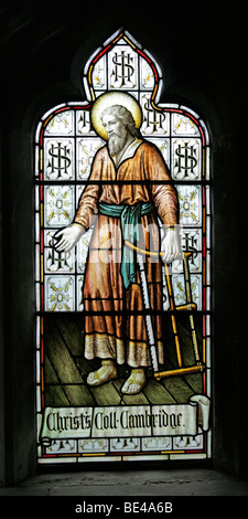 Un vitrail représentant Joseph comme charpentier, St John the Evangelist Washingborough, Lincolnshire Banque D'Images