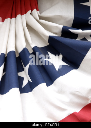 American Flag bunting plissé décoration patriotique patriotique pour les vacances. Banque D'Images