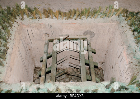 Piège à pointes de métal, Viet Cong du réseau de tunnels de Cu Chi, Vietnam, Asie Banque D'Images