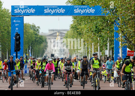 Les participants à la maire de Londres Skyride. London 2009 Banque D'Images