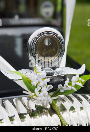 Daimler moto mètres jauge température montées sur le capot Banque D'Images