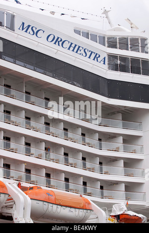 Cabines du bateau de croisière MSC Orchestra, Kiel, Schleswig-Holstein, Allemagne du Nord, l'Allemagne, de l'Europe Banque D'Images