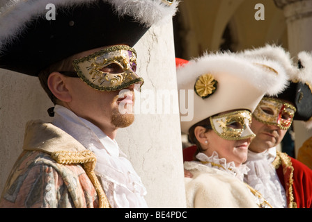 Les participants à la Carnaval de Venise 2009 sur la Piazza San Marco. Banque D'Images