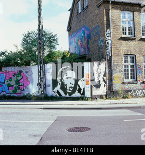 Christiania street art murale sur le panneau publicitaire Barack Obama affiche en 2009 à Copenhague au Danemark l'Europe de l'UE. KATHY DEWITT Banque D'Images