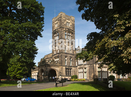 Royaume-uni, Angleterre, dans le Yorkshire, Keighley Cliffe Castle Museum de parc public Banque D'Images