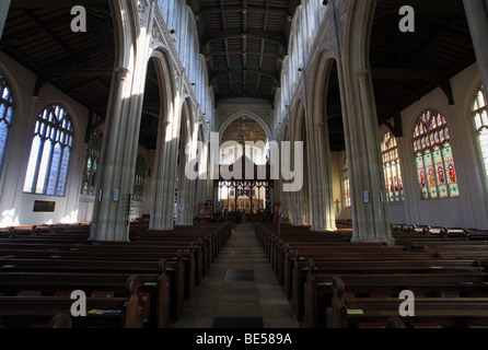 L'intérieur de l'église Saint Mary's, Saffron Walden, Essex, Angleterre. Banque D'Images