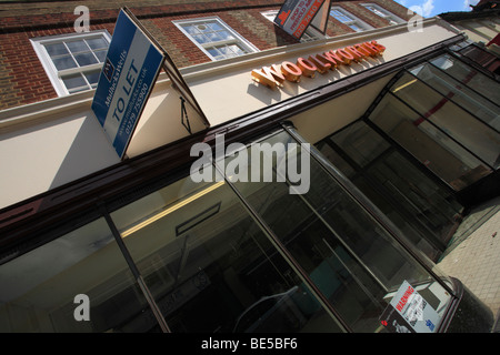 Un magasin Woolworths à Saffron Walden, Essex, Angleterre. Banque D'Images