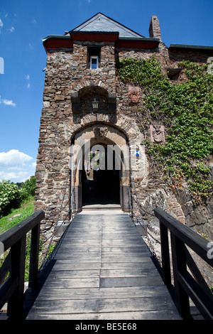 Le château Burg Thurant près de la moselle ville de Alken, Alken, Rhein-Hunsrueck-Kreis, Rhénanie-Palatinat, Allemagne, Eur Banque D'Images