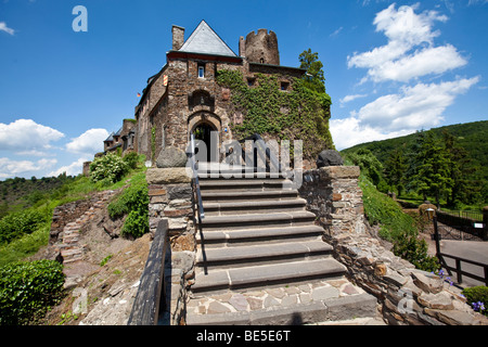 Le château Burg Thurant près de la moselle ville de Alken, Alken, Rhein-Hunsrueck-Kreis, Rhénanie-Palatinat, Allemagne, Eur Banque D'Images