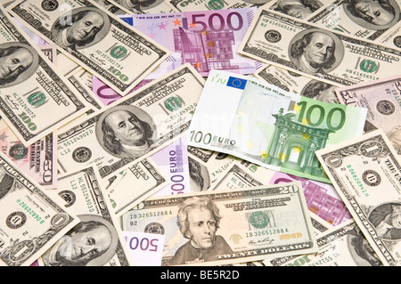Les billets américains et européens (papier-monnaie) Contexte Banque D'Images