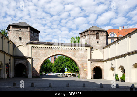 Porte Sendlinger Tor, construit 1310, Sendlinger Tor Platz, Munich, Haute-Bavière, Allemagne, Europe Banque D'Images