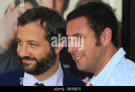 ADAM SANDLER Judd Apatow FUNNY PEOPLE PREMIÈRE MONDIALE HOLLYWOOD Los Angeles CA USA 20 Juillet 2009 Banque D'Images