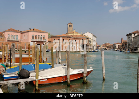 Murano, l'île isola avec le Canale Grande di Murano et le Canale di San Donato près de Venise, Venise, Italie, Europe Banque D'Images