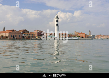 Leuchtturm Faro au Canale dei Marani, île isola Murano, près de Venise, Venise, Italie, Europe Banque D'Images