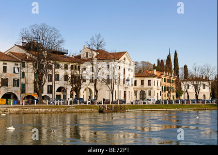 Rivière Sile près de Ponte Dante, Trévise, Vénétie, Italie, Europe Banque D'Images