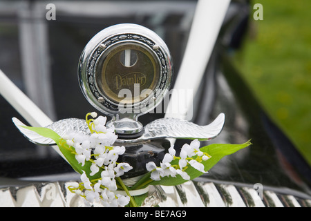 Daimler moto mètres jauge température montées sur le capot Banque D'Images