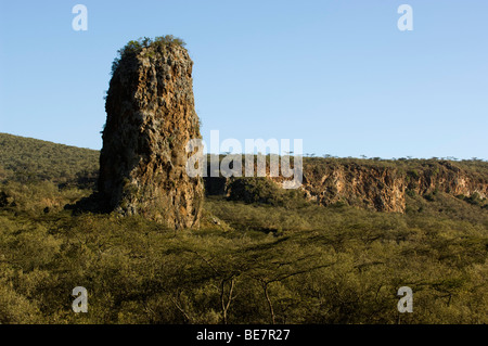 Ol Basta rock tower, Hell's Gate National Park, Naivasha, Kenya Banque D'Images