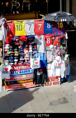 Blocage de souvenirs, Oxford Street, Londres, Angleterre, Royaume-Uni, Europe Banque D'Images