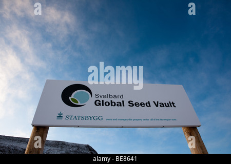 Svalbard Global Seed Vault ou la Doomsday Vault, un référentiel pour les semences dans une montagne au Spitzberg, en Norvège. Banque D'Images