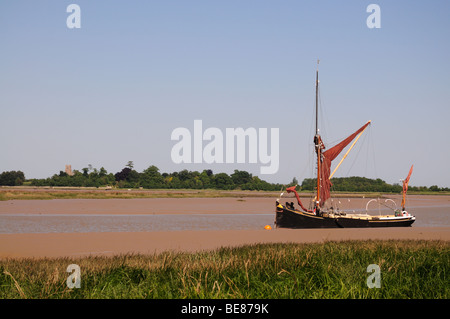 Amarrés sur River Alde à Iken Suffolk Banque D'Images