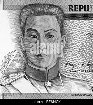 Billet de 5 peso philippin, Emilio Aguinaldo Portrait. Banque D'Images