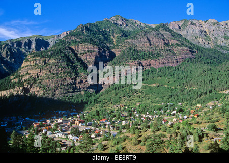 Ouray, ville minière historique dans la région de montagnes de San Juan, le long de la route 550, le Million Dollar Highway, Colorado, USA Banque D'Images