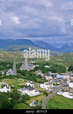 Irish village de Clifden dans le district du Connemara, comté de Galway, Irlande Banque D'Images