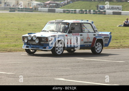 Castle Coombe Rally Day 2009 - Lada Banque D'Images