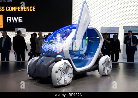 Renault Twizy ZE Concept à un salon de l'automobile européenne Banque D'Images