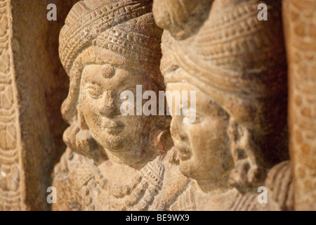 2ème c BC Sunga Sculpture d'un couple amoureux au National Museum de New Delhi Inde Banque D'Images