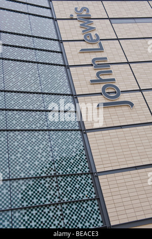 L'extérieur de nouveau John Lewis department store dans le centre-ville de Cardiff South Wales UK Banque D'Images
