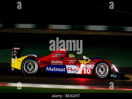 Le Mans Series 1000km de l'Algarve se déroulant pendant la nuit, à l'Autodromo Internacional do Algarve, près de Portimão Banque D'Images