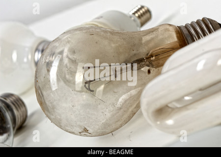 Close up image de fond ampoules obsolètes Banque D'Images