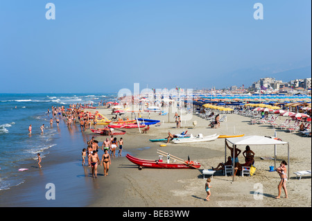 Plage du Lido di Camaiore, Riviera toscane, Toscane, Italie Banque D'Images