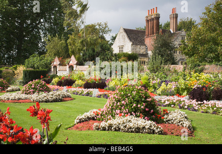 Outhover "Grange' Jardins, Lewes, dans le Sussex, Angleterre, Royaume-Uni. Banque D'Images