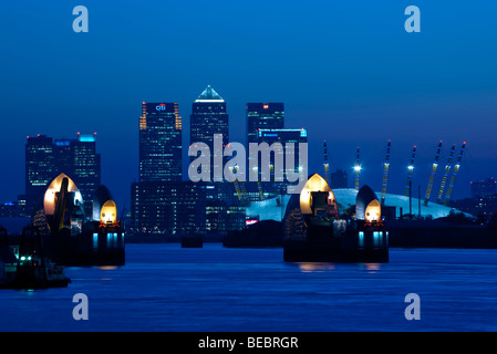 Royaume-uni, Angleterre, Londres, canary wharf, Thames Barrier, O2 2009 Banque D'Images