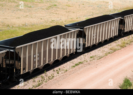 Les wagons chargés de charbon transportés de mines à proximité de centrales électriques dans le Wyoming Banque D'Images