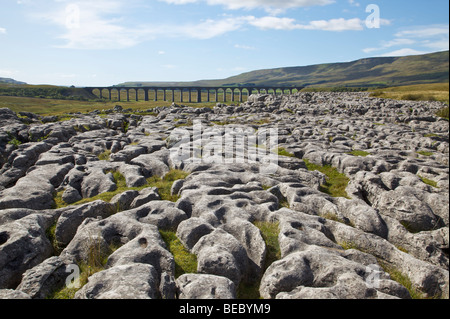 Ribblehead viaduc ferroviaire, North Yorkshire, England, UK Banque D'Images