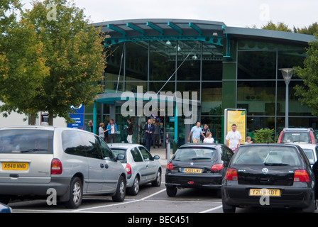 Services Winchester sur l'autoroute M3. Exploité par Moto Banque D'Images