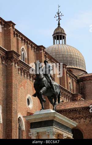 L'Italie, Venise, monument Colleoni, SS Giovanni et Paolo church Banque D'Images