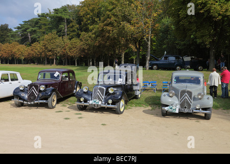Vintage Car show à Villers Cotterets, France Banque D'Images