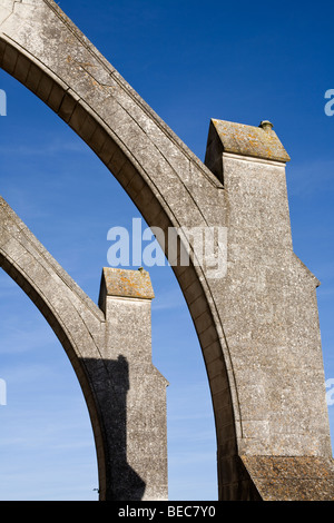 Arc de Saint Jouin de Marnes église abbatiale, Poitou Août 2009 Banque D'Images