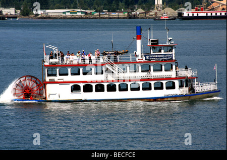 Bateau de croisière à l'ancienne à Coal Harbour - Vancouver, British Columbia, BC, Canada Banque D'Images