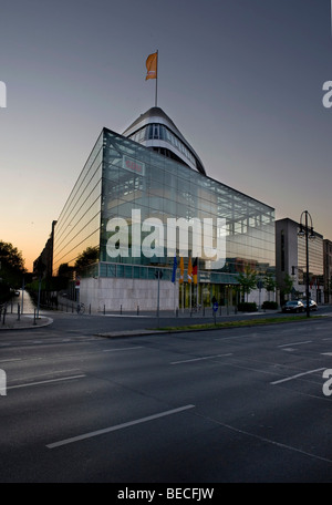 Quartier général de la CDU, office fédéral de la CDU en Konrad-Adenauer-Haus dans Klingelhoeferstrasse street à Berlin Tiergarten, Berlin Banque D'Images