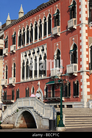 L'Italie, Venise, Riva degli Schiavoni, l'Hôtel Danieli Banque D'Images
