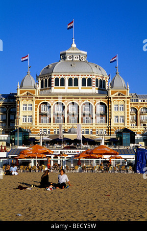 L''hôtel Steigenberger Kurhaus Hotel, un hôtel de luxe sur la plage de Scheveningen, une station balnéaire sophistiqués Den Haag voisins Banque D'Images