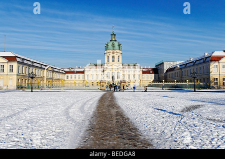 Château de Charlottenburg dans la neige, Berlin, Allemagne, Europe Banque D'Images
